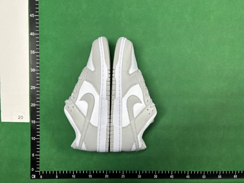 FK  Batch   Nike - Dunk Low Essential -1