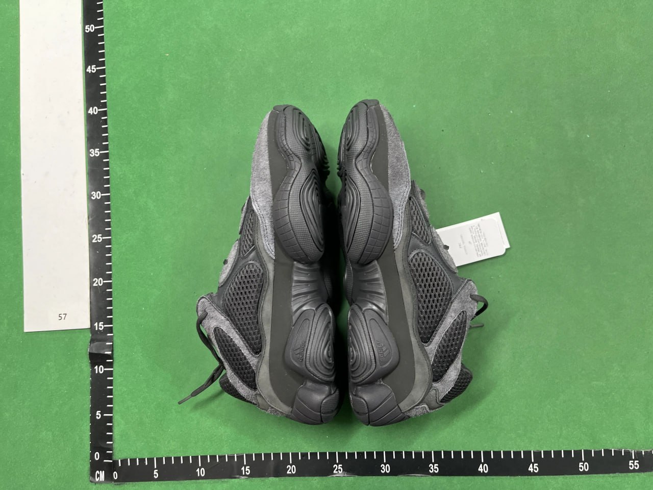 adidas YEEZY 500 -4