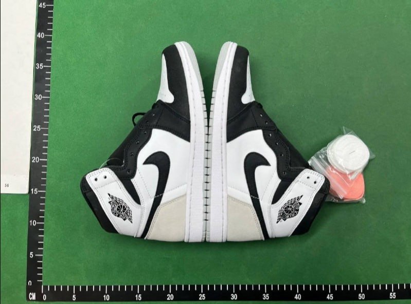 Nike Air Jordan 1 -3