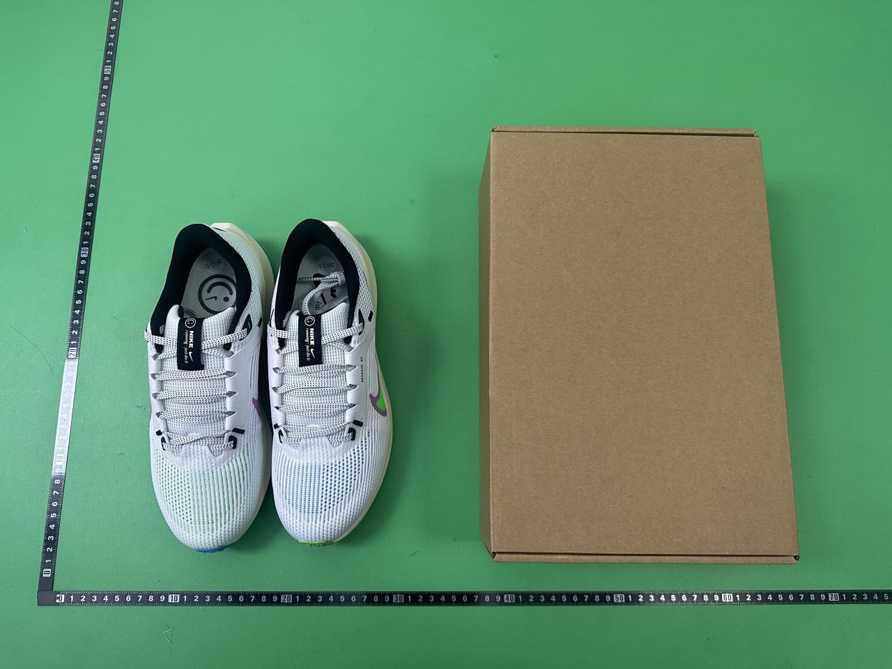 Nike - Air Zoom Pegasus 40  -2