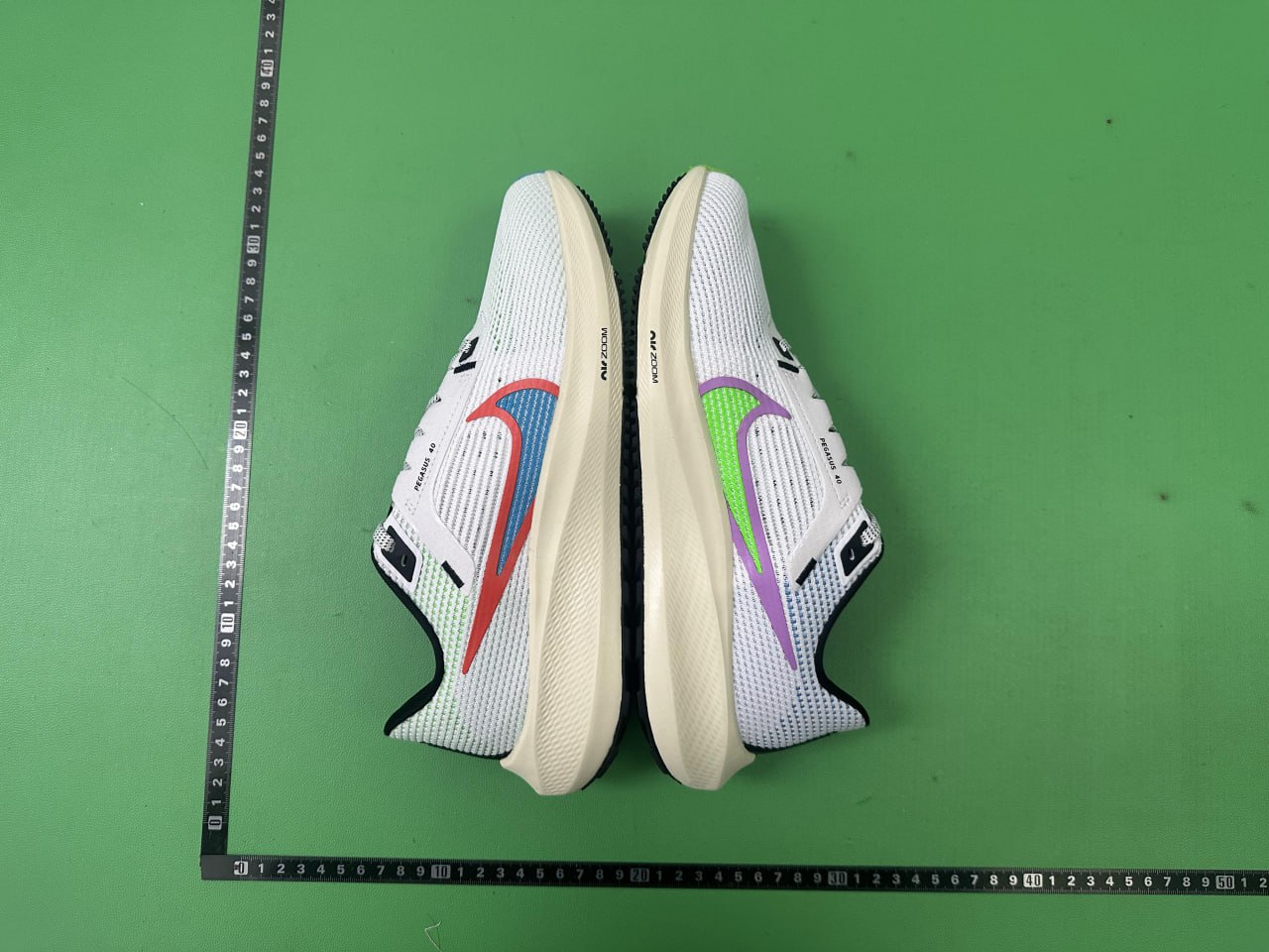 Nike - Air Zoom Pegasus 40  -3