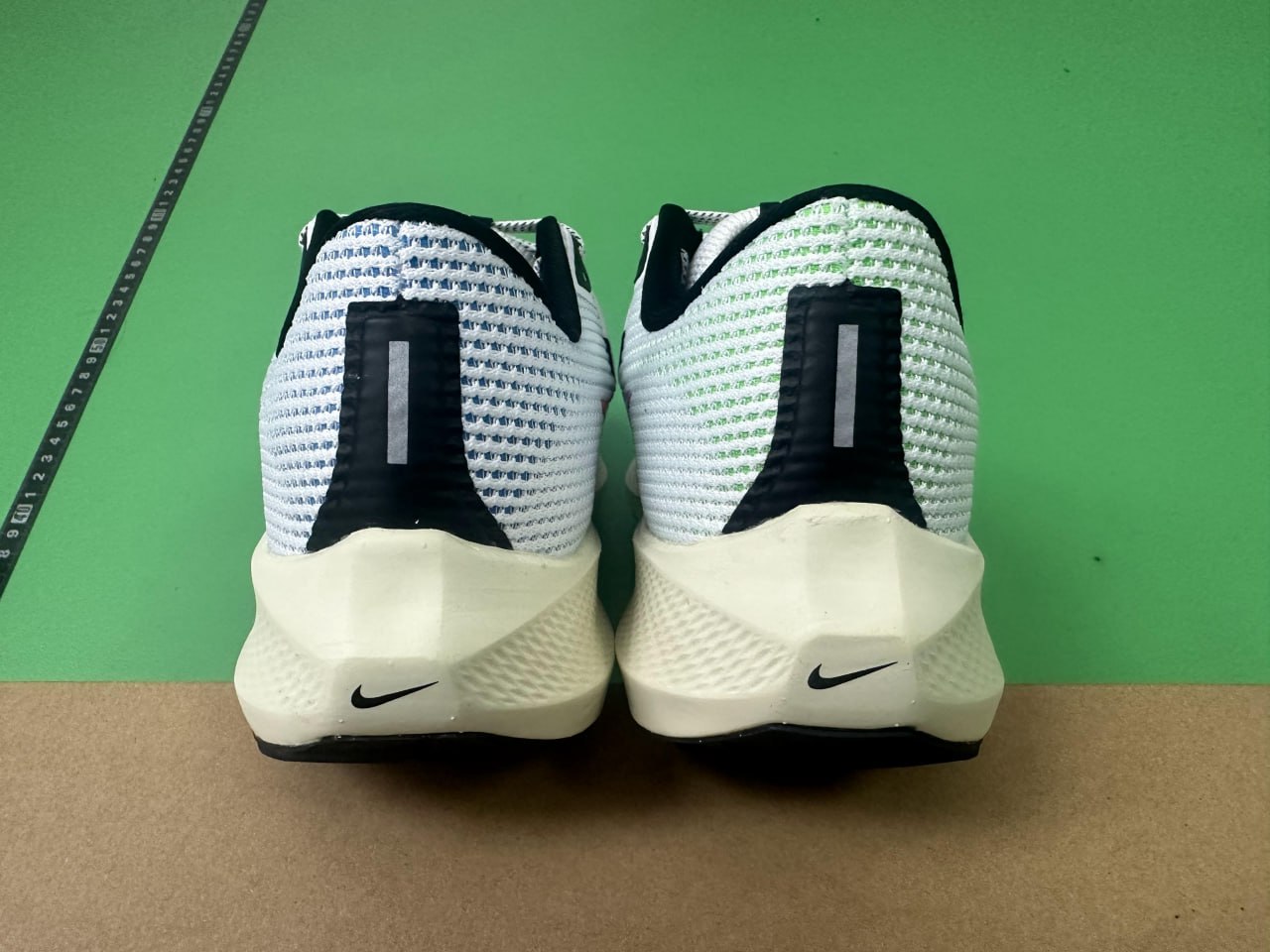 Nike - Air Zoom Pegasus 40  -5