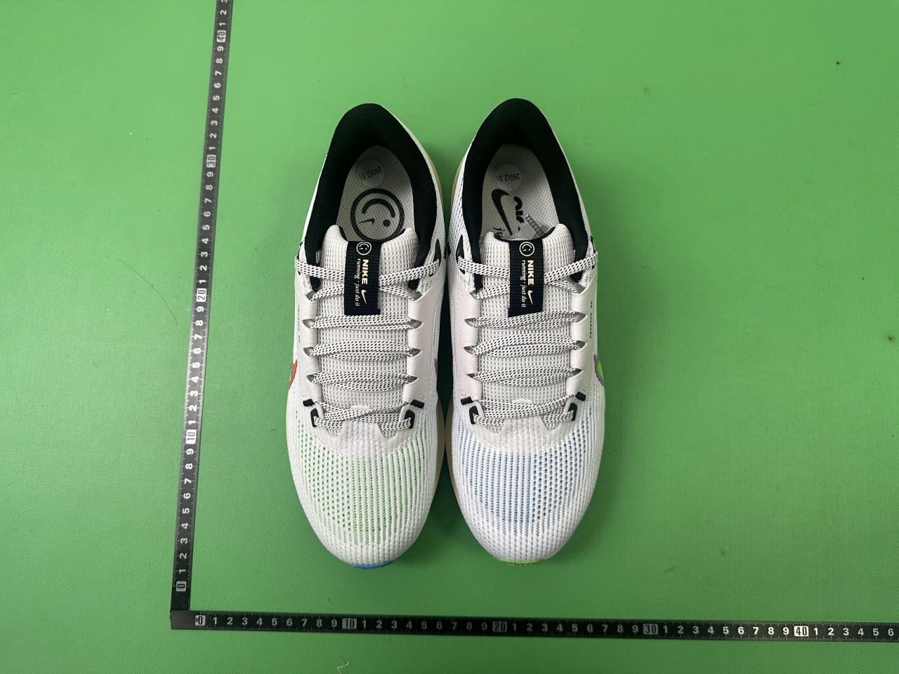Nike - Air Zoom Pegasus 40  -6