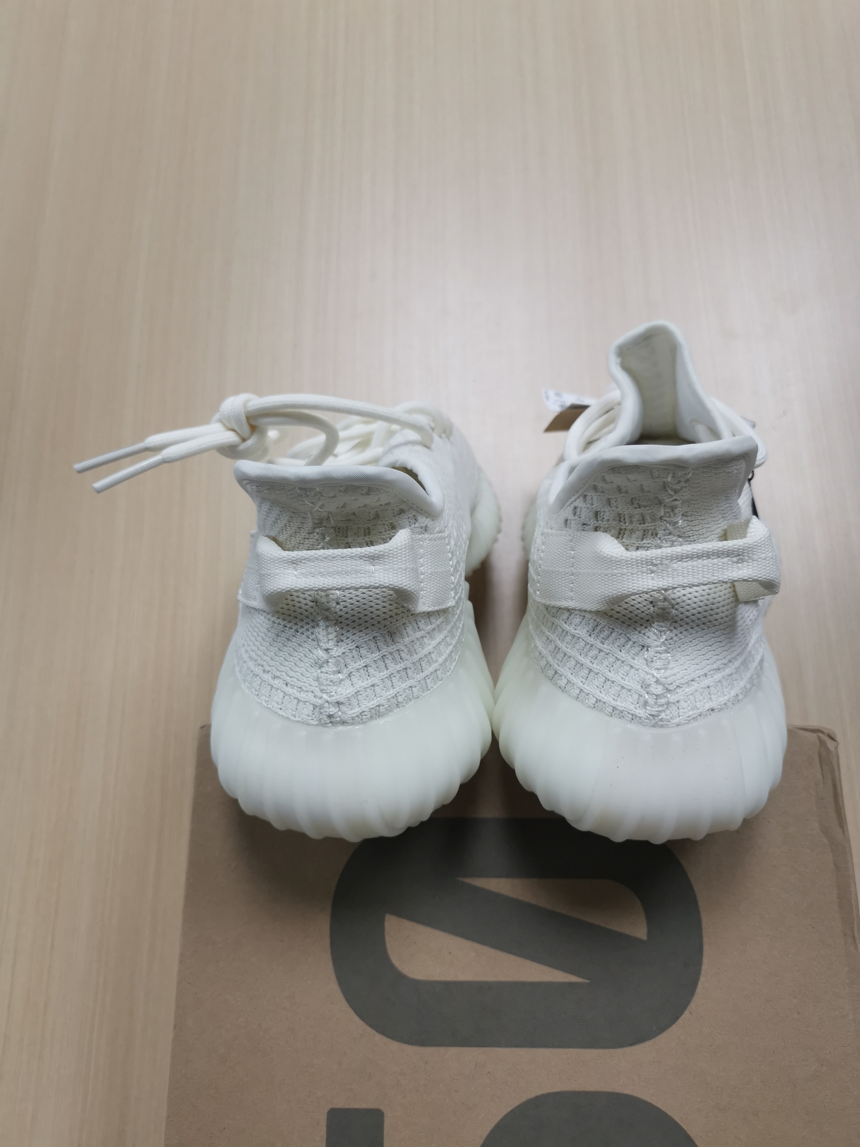 adidas YEEZY Boost 350 V2 -4