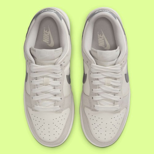 A Silver Swoosh Adds Spark To A Greyed Out Nike Dunk(pic2)