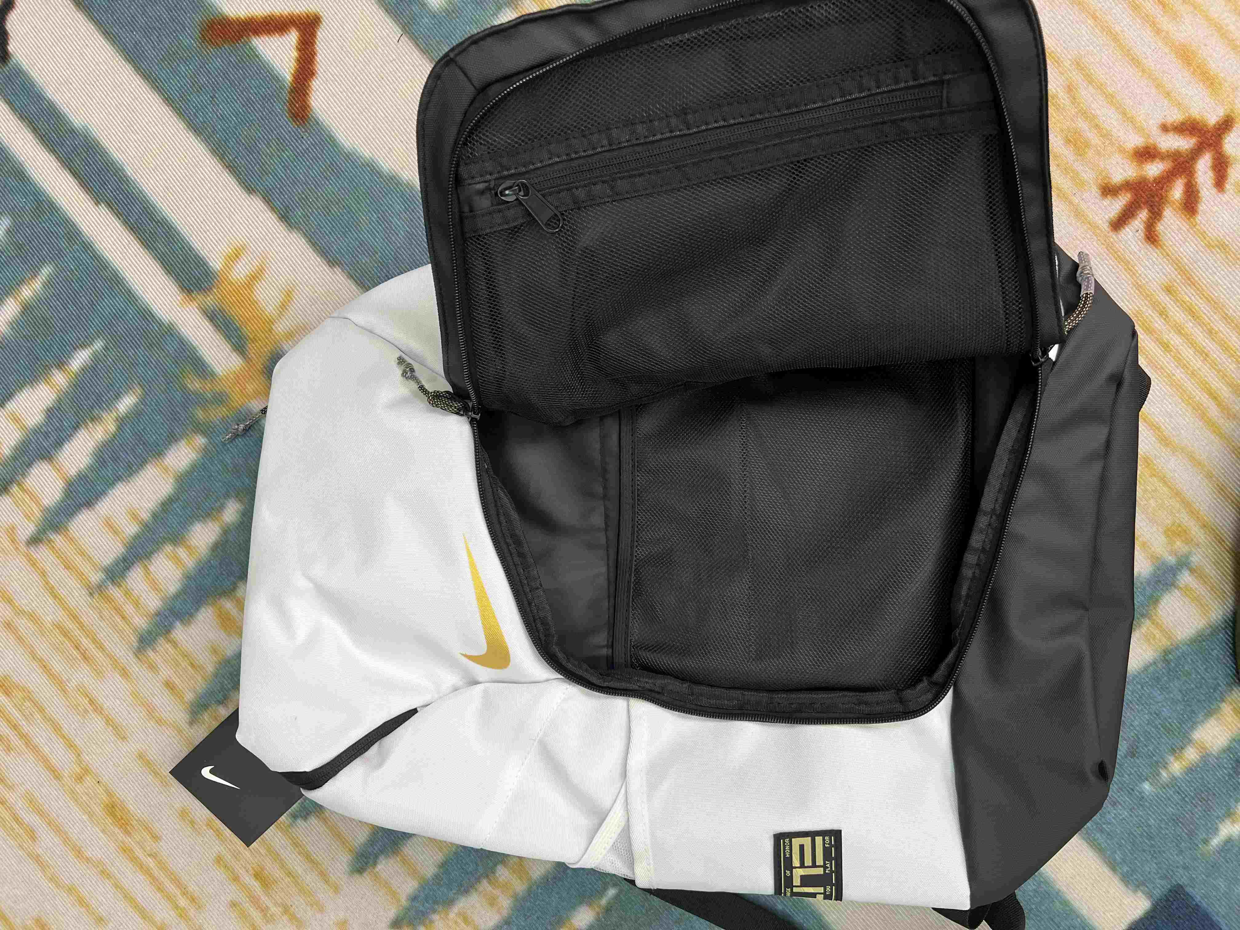 10 (2)_compressed.jpg