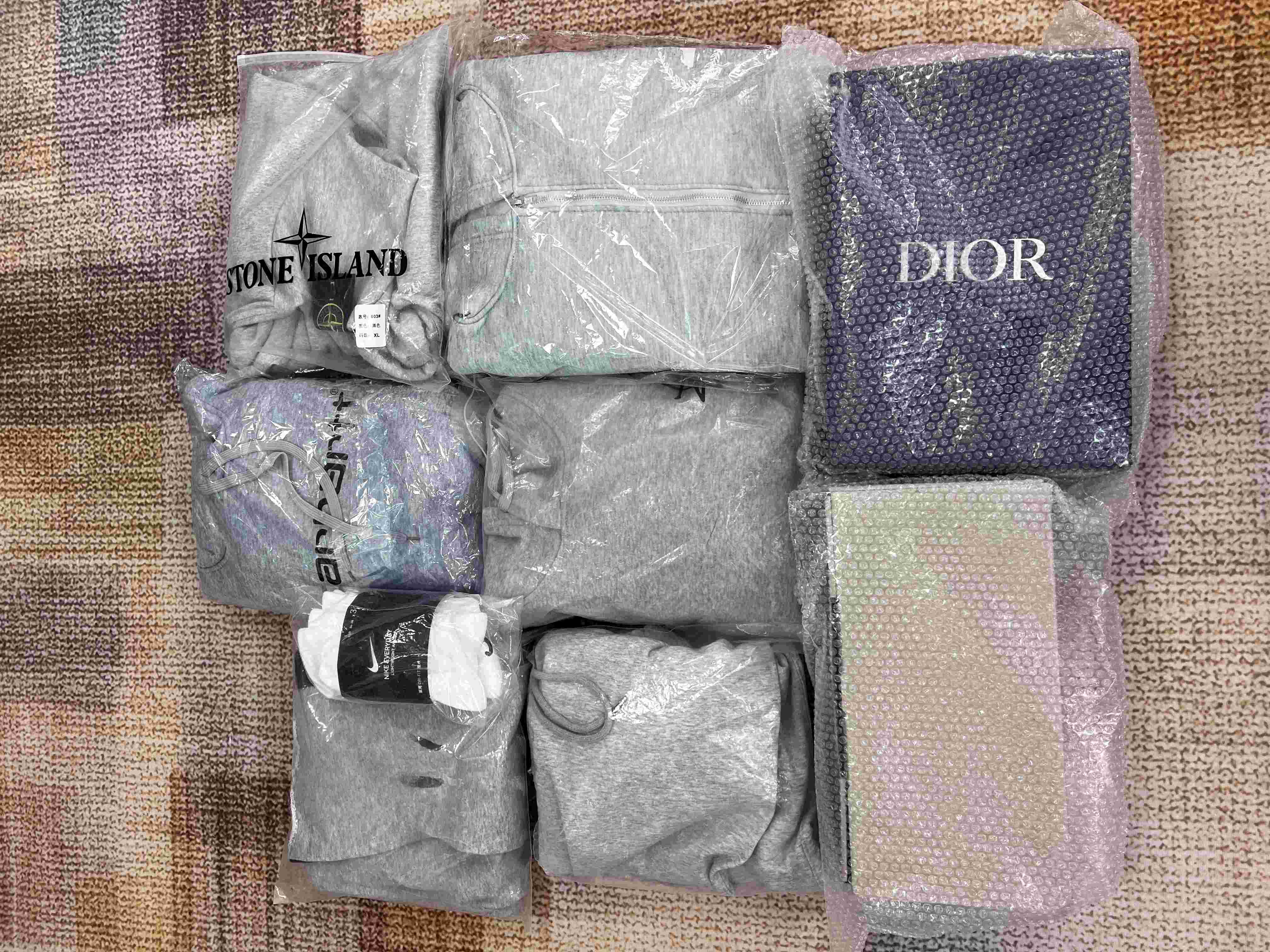 Addicted to the grey uniform this winter wore it into the ground(pic15) 10_compressed.jpg